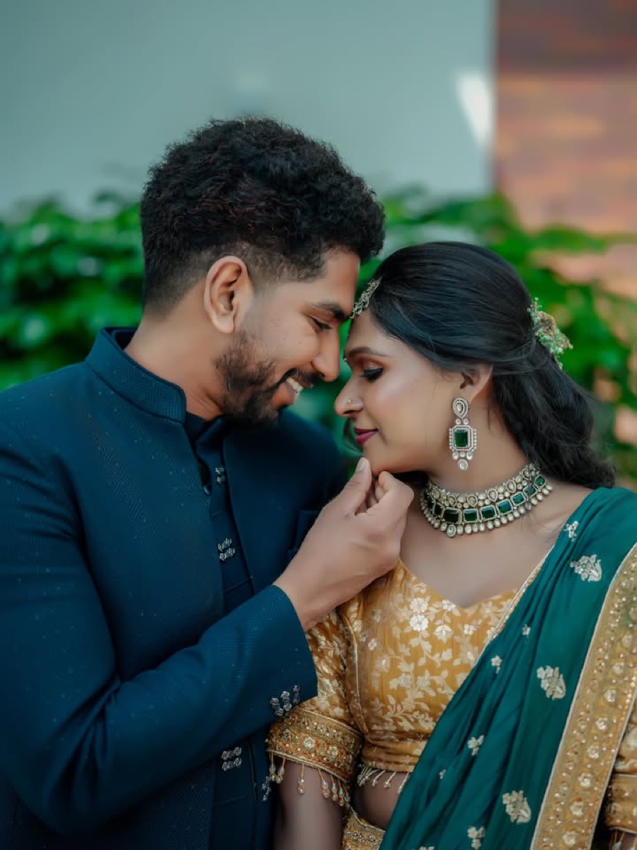 Close portrait of an engaged couple